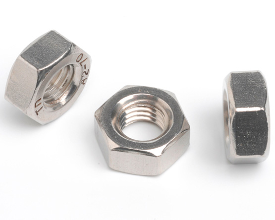 1.1/8"-8 HEXAGON FULL NUT ANSI B18.2.2 A2 ST/ST